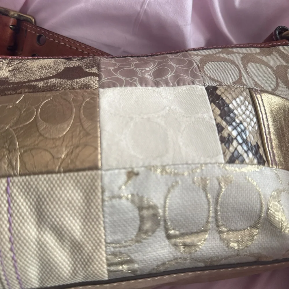 Patchwork Shoulder Bag - Picture 8 of 9